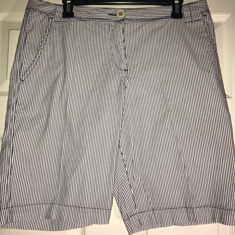 MERONA LADIES PINSTRIPES SHORTS